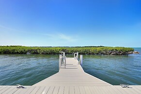 Waterfront Luxury Villa With Sunset Views And Boat Slip 3 Bedroom Town