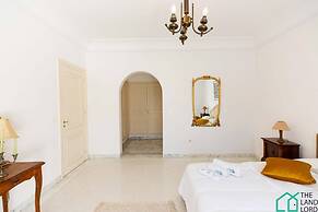 Safran II Apt de Charme Avec Terrasse la Marsa