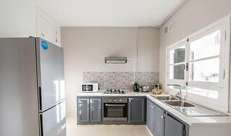 Le Parfait II Bord de mer Central et Luxueux