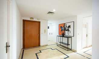 Le Parfait II Bord de mer Central et Luxueux