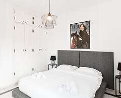 Le Parfait II Bord de mer Central et Luxueux