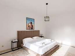 Le Parfait II Bord de mer Central et Luxueux