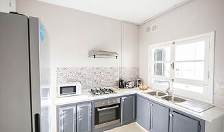 Le Parfait II Bord de mer Central et Luxueux