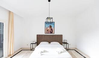 Le Parfait II Bord de mer Central et Luxueux