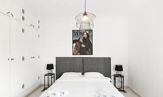 Le Parfait II Bord de mer Central et Luxueux