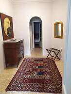 Lovely Apartment Under the Acropolis