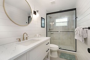 Waterfront Luxury Home With Pool And Boat Dock 3 Bedroom Home by RedAw