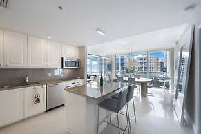 Ritz Carlton Coconut Grove Waterview 2 Br Apt 2 Bedroom Apts by RedAwn