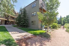 Modern Comfort River/mtn Views + Hot Tub 1 Bedroom Condo by RedAwning