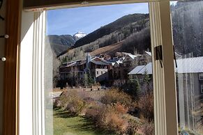 Modern Comfort River/mtn Views + Hot Tub 1 Bedroom Condo by RedAwning