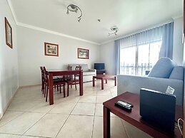 Oceanview Bliss in Albufeira Retreat Over Oldtown