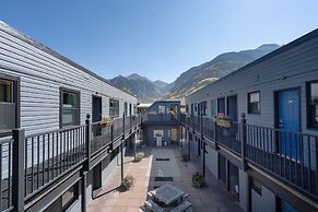 Steps To Gondola, Lift 8 Modern Hideaway Spiral Stairs 11 2 Bedroom Co