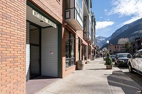 Steps To Gondola, Lift 8 Modern Hideaway Spiral Stairs 11 2 Bedroom Co