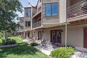 Ground Floor On River Trail, Walk To Ski 1 Bedroom Condo by RedAwning