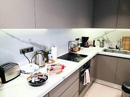 Luxurious Apartment in Acropolis