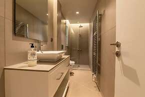 Luxurious Apartment in Acropolis