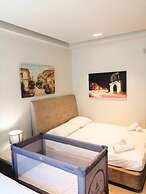 Luxurious Apartment in Acropolis