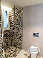 Luxurious Apartment in Acropolis