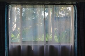 Sai Rock Beach Hotel & Spa