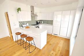 Queens House in West Sussex