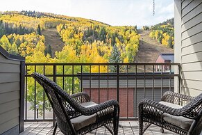 Lift 7 Ski In/out Hot Tub, Ski Locker, Garage Parking + Shuttle To Gon