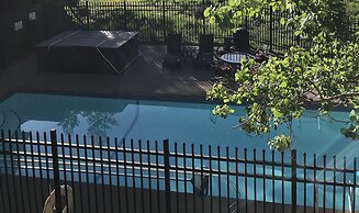 Sunny Condo, Box Canyon Views, Pool + Hot Tub 2 Bedroom Condo by RedAw