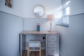 The Old Spa - 2 Bedroom Cottage - Pleasant Valley