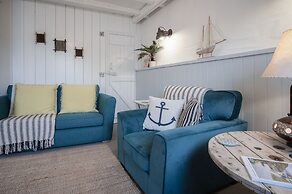 The Old Spa - 2 Bedroom Cottage - Pleasant Valley