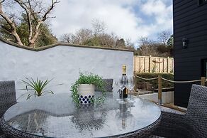 The Old Spa - 2 Bedroom Cottage - Pleasant Valley