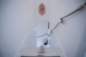 The Old Spa - 2 Bedroom Cottage - Pleasant Valley