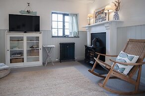 The Old Spa - 2 Bedroom Cottage - Pleasant Valley