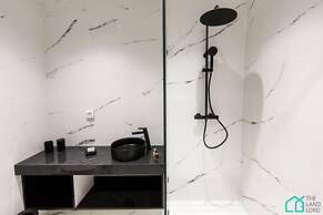 Sunset 202 Luxury With gym Club in Lac 1