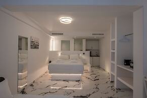 Bianco a Nero Mykonos