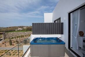 Bianco a Nero Mykonos