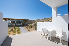 Bianco a Nero Mykonos