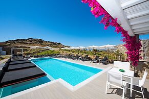 Bianco a Nero Mykonos