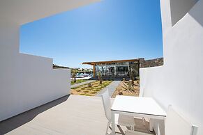 Bianco a Nero Mykonos