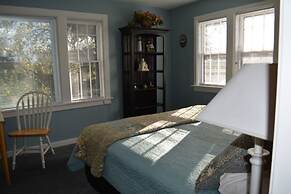 Chateau Country Inn