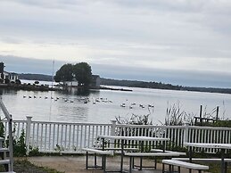 Chateau Country Inn