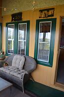 Chateau Country Inn