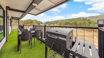 Gapyeong Haneul Sanchaek Poolvilla Pensi