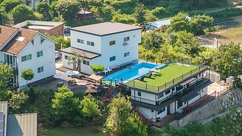 Gapyeong Haneul Sanchaek Poolvilla Pensi