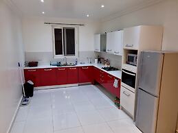 Luxurious 3-bed Apartment in Cantonments, Accra