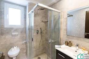 Le Lys Haut de Gamme aux Jardins de Carthage