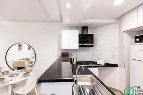 Le Lys Haut de Gamme aux Jardins de Carthage