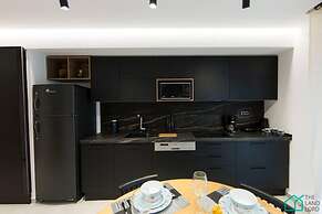 Sunset 203 Luxury apt With Gym in Lac1