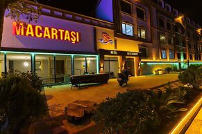 MacarTaşı Hotel