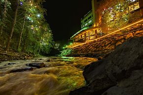 MacarTaşı Hotel
