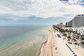 Luxe Beachfront Ft Lauderdale Resort Condo W/ Pool 1 Bedroom Apts by R