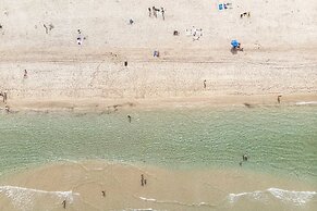 Luxe Beachfront Ft Lauderdale Resort Condo W/ Pool 1 Bedroom Apts by R